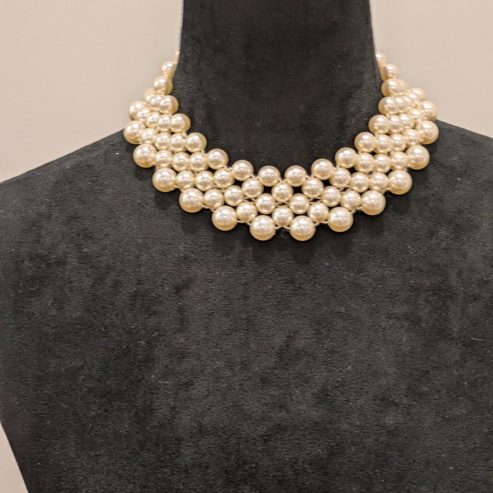 Lot Of 3 Necklaces And 1 Earring FasyJewelry